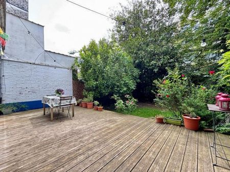 Altitude Cent / Rez-de-chaussée 2 ch avec jardin - Forest - Foto 2