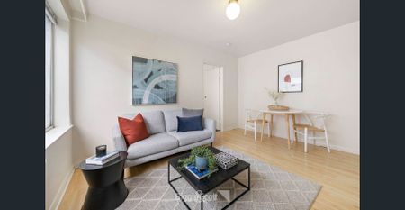 Stylish Inner-City Living in the Heart of Richmond - Photo 3