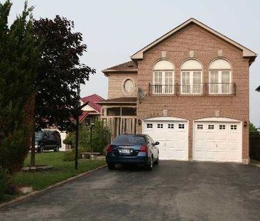 For Lease - 1300 Wesson Court Unit# 2nd Primary Bedroom, Mississaug... - Photo 2