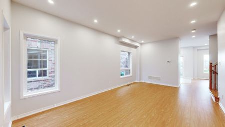 For Lease - 84 Abbotsbury Drive, Brampton, Ontario - Photo 2