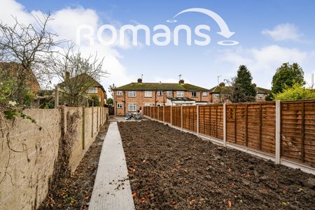 Newcroft Close, Hillingdon, UB8 - Photo 2