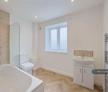 2 bedroom terraced house to rent - Photo 6