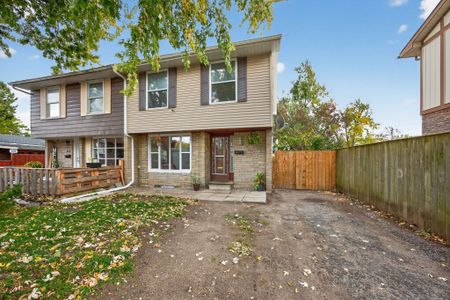 For Lease - 125 Daphne Crescent, Barrie, Ontario - Photo 5