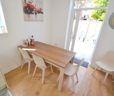 1 bedroom in a house share to rent - Photo 6