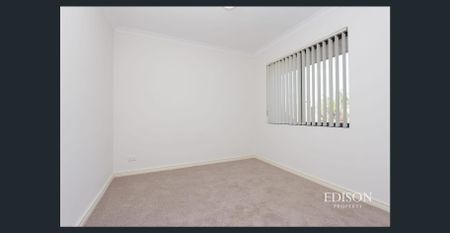 Quiet Double-Brick Villa in a Convenient Yokine Location - Photo 5