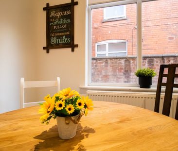 Studio Flat, Fosse Road South, LE3 - Photo 1