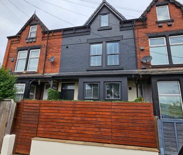 Room 1, Longroyd Terrace, Beeston, LS11 5HJ - Photo 1