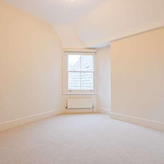 Tetherdown, Muswell Hill, N10 - Photo 1