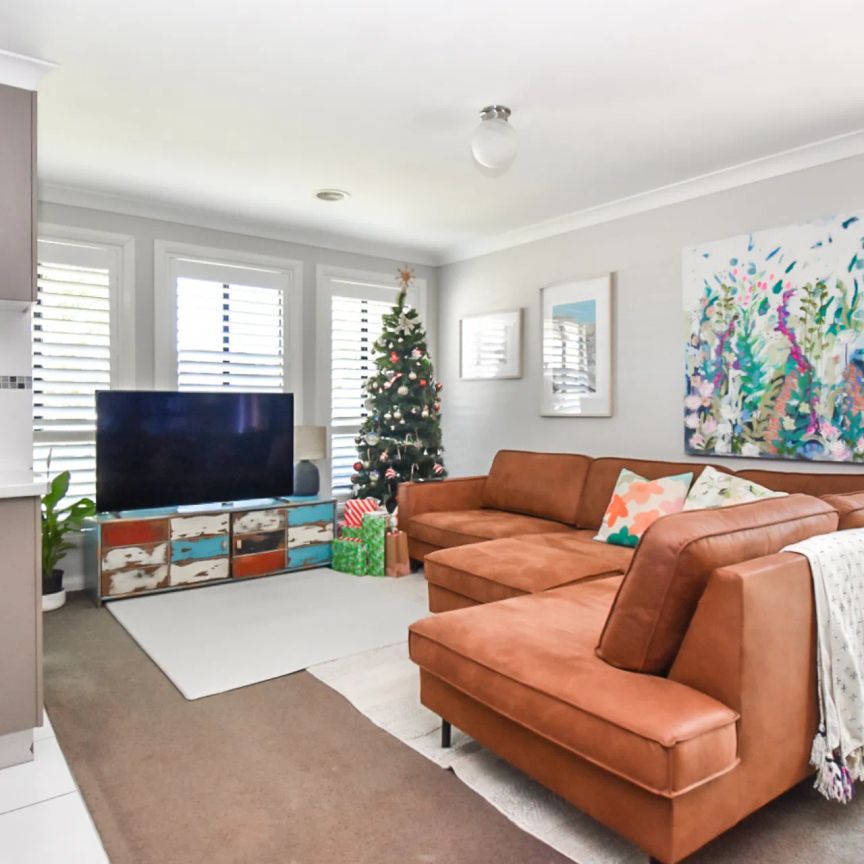 Conveniently Located and Packed with Features! - Photo 1