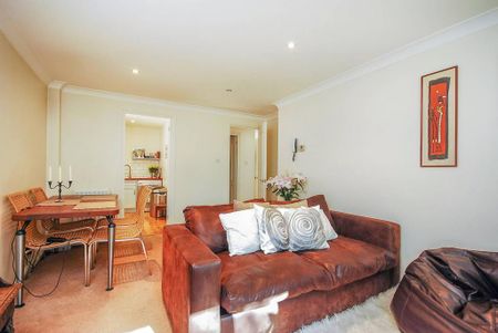 1 bedroom flat to rent - Photo 5