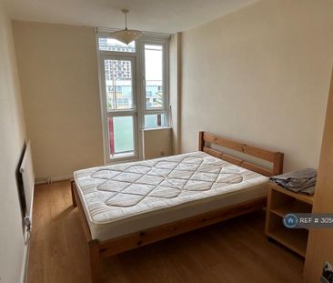3 bedroom flat to rent - Photo 5