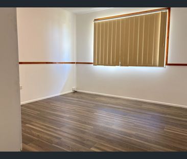 Family Home with 3 Bay Shed - Photo 5