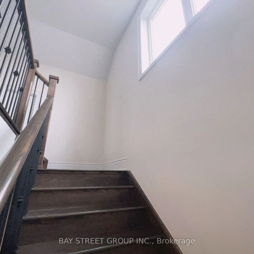 Detached Home For Lease | N9245919 - Photo 1