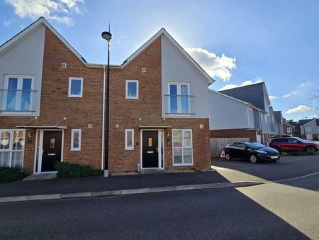 Cornflower Crescent, BN26 - Photo 4