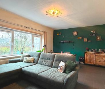 RuimTTweeslaapkamerappartement gelegen in de stationsbuurt Gent-Sin... - Photo 1