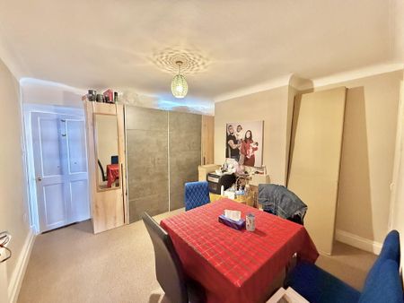 2 bedroom terraced house to rent - Photo 2