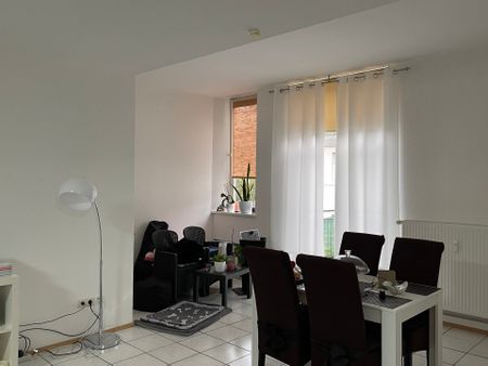 Großzügige 2-Zimmer-Wohnung mit Balkon im Zentrum von Neheim - Photo 2