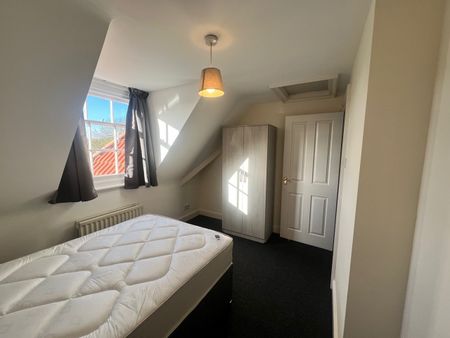 2 Bed Flat, Hotwells, BS8 - Photo 5