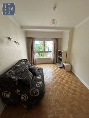 Appartement à louer 3 pièces 71.17m² - Photo 2