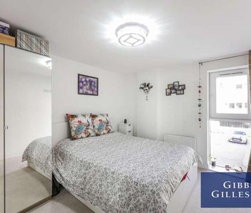 Hinds Court, Perkins Gardens, Ickenham, UB10 - Photo 6