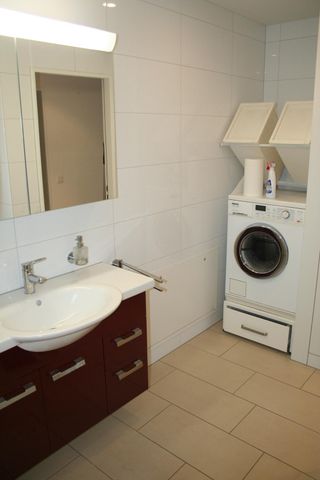 Grosszügige 3 1/2-Zimmerwohnung, ca. 97 m2 - Foto 3