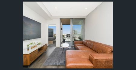 Modern One-Bedroom Apartment with Spectacular Views & Resort-Style Amenities - Photo 4