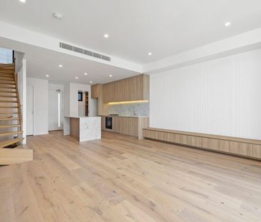 Luxury Three-Storey Townhouse in the Heart of McKinnon Secondary Co... - Photo 6