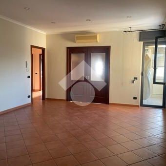 Trilocale in affitto - Photo 3