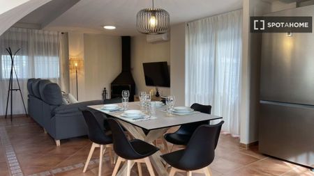 2 room luxury Apartment for rent in Daimús, Spain - Photo 5