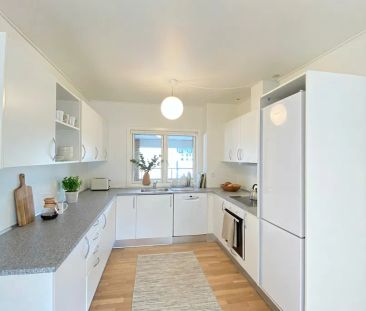 Lys 2-værelses lejlighed med altan i Aalborgs centrum - Photo 2