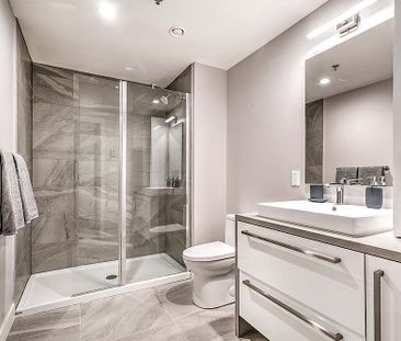 8300, boul. du St-Laurent, Brossard, QC - Photo 6