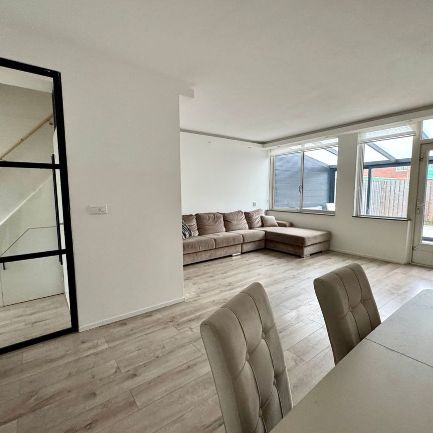 Huis te huur: Jasykoffstraat 29 1506 AT Zaandam - Foto 1