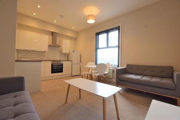 1 Bedroom Apartment To Let - Photo 1