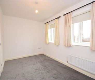 2 bedroom semi-detached house to rent - Photo 3