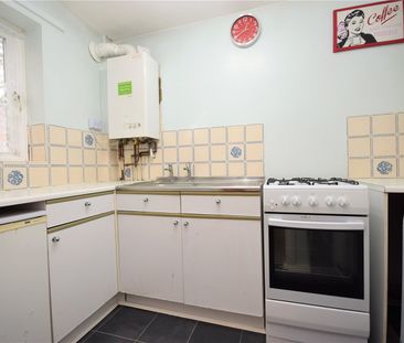 17, Swallow Close, Shadwell, Leeds, West Yorkshire, LS17 8XL - Photo 4