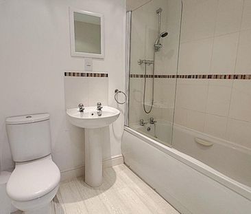 4 bedroom terraced house to rent - Photo 5