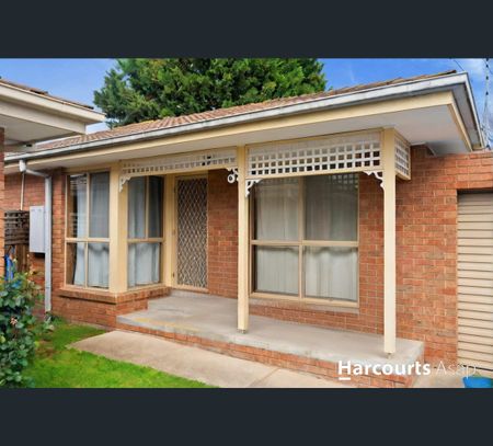 3/12 Anderson Street, Pakenham, Vic 3810 - Photo 2