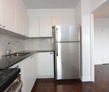50 Hillsboro Avenue - Photo 1