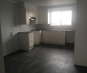 Grand 5 et demi a louer a Brossard - Photo 2