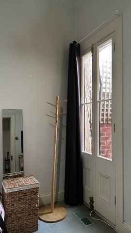 Port Melbourne - Photo 4