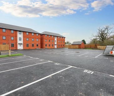 2 bedroom flat to rent - Photo 4