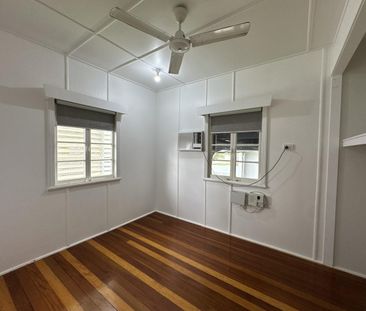 Charming Duplex in Gulliver - Photo 3