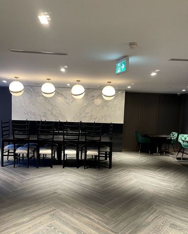 For Lease - 395 Dundas Street Unit# 131, Oakville, Ontario - Photo 5