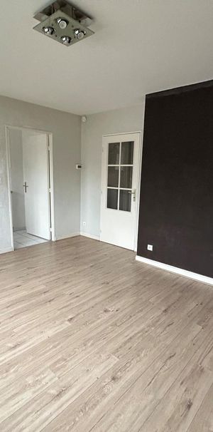 Location Appartement 1 pièce 28m² REIMS 51100 - Photo 1