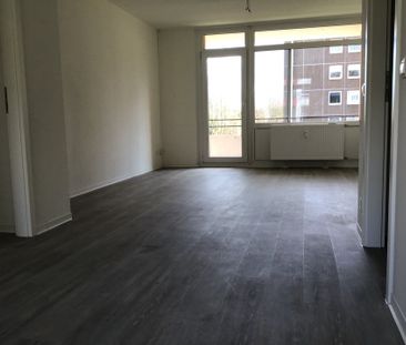 Flotte 3-Zimmer-Wohnung mit 2 Balkonen! - Foto 4