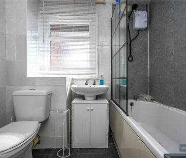 3 bedroom terraced house to rent - Photo 6