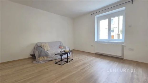 Pronájem bytu 2+kk, 41 m - Fotografie 1
