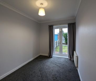 Eldindean Road, Bonnyrigg (Ref: 00000290) - Photo 3