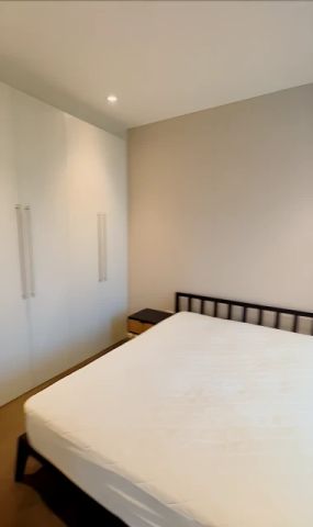 2 Bedroom 2 Bathroom Flat31 - Photo 2