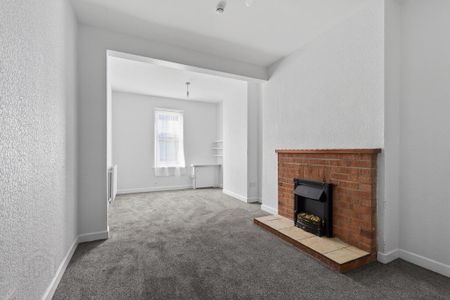 46 Mercer Street, Lisburn, BT27 5AJ - Photo 2